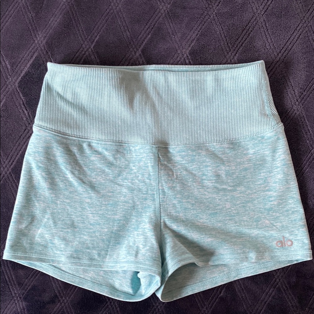 ALO Yoga Alosoft High-Waist Light Blue Shorts